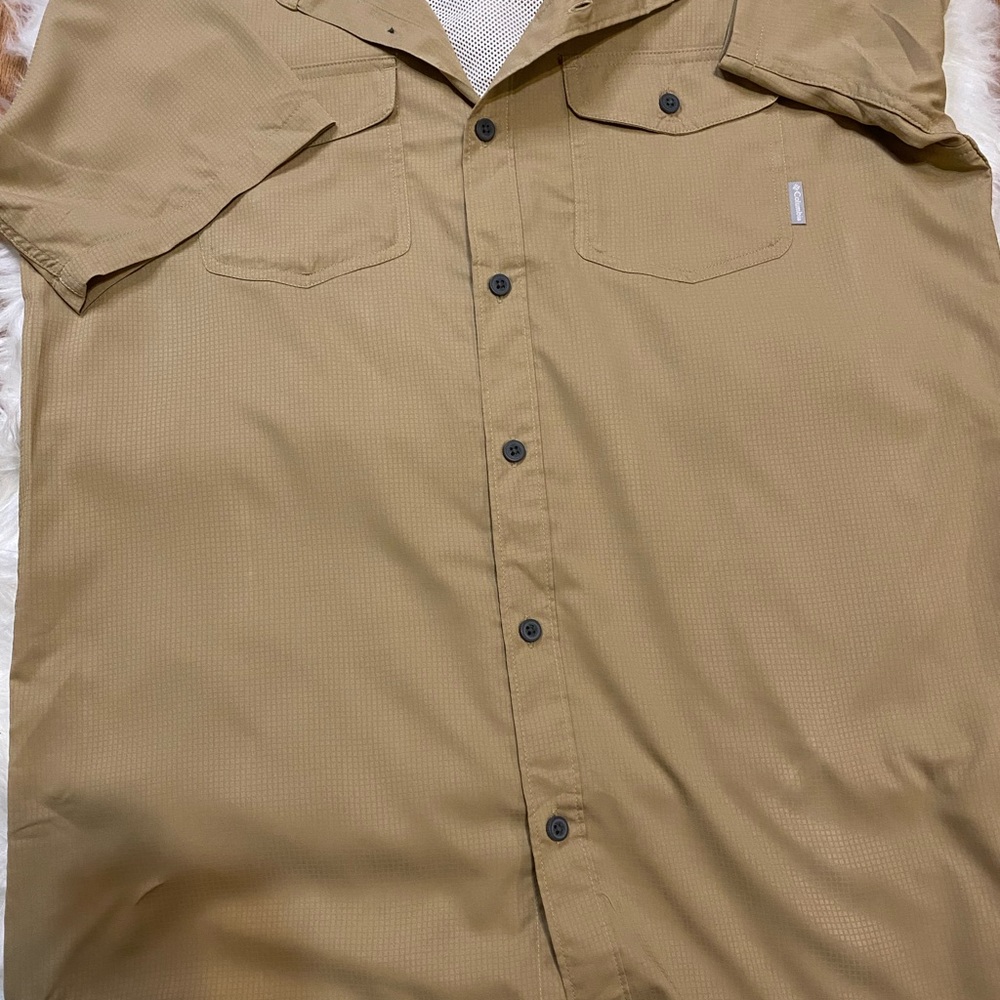 Columbia Utilizer II solid short sleeve shirt